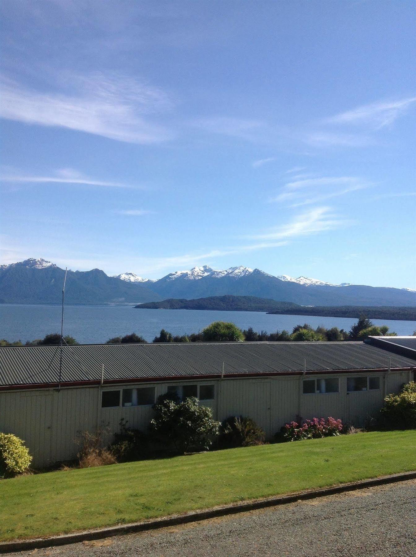 Te Anau Manapouri Lake Hotel Luaran gambar